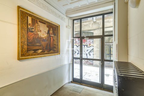 Купить квартиру в Барселона, Испания с 3 спальни, 91м², № 7119 - фото 28