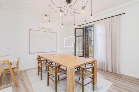 4 bedrooms apartment for rent in Barcelona, Catalonia, Spain № 7122 - photo 23