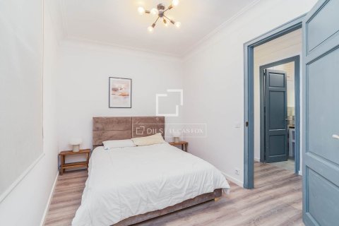 4 bedrooms apartment for rent in Barcelona, Catalonia, Spain № 7122 - photo 2
