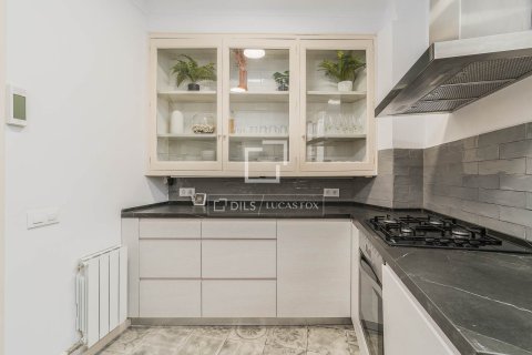 4 bedrooms apartment for rent in Barcelona, Catalonia, Spain № 7122 - photo 3