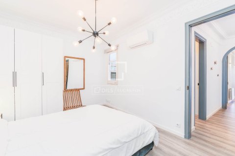 4 bedrooms apartment for rent in Barcelona, Catalonia, Spain № 7122 - photo 15