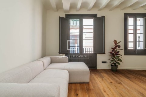 Купить квартиру в Барселона, Испания с 2 спальни, 101м², № 7118 - фото 27