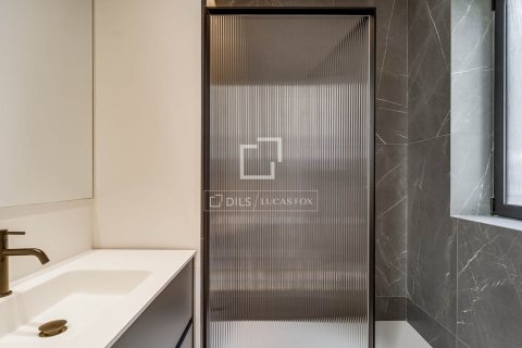 Купить квартиру в Барселона, Испания с 2 спальни, 101м², № 7118 - фото 8