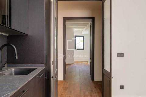 Купить квартиру в Барселона, Испания с 2 спальни, 101м², № 7118 - фото 13
