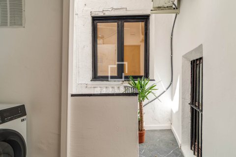 Купить квартиру в Барселона, Испания с 2 спальни, 101м², № 7118 - фото 11