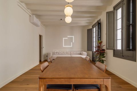 Купить квартиру в Барселона, Испания с 2 спальни, 101м², № 7118 - фото 25