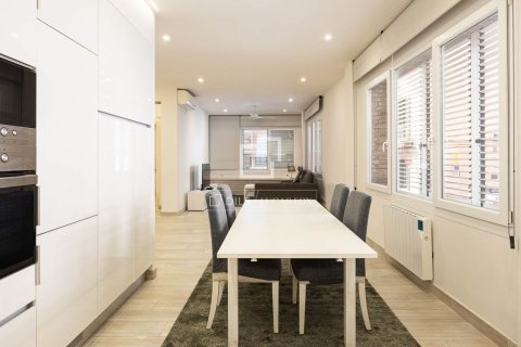 3 chambres apartment à vendre à Barcelona, Catalonia, Spain № 7124 - photo 2