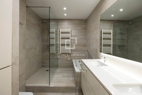 3 chambres apartment à vendre à Barcelona, Catalonia, Spain № 7124 - photo 6