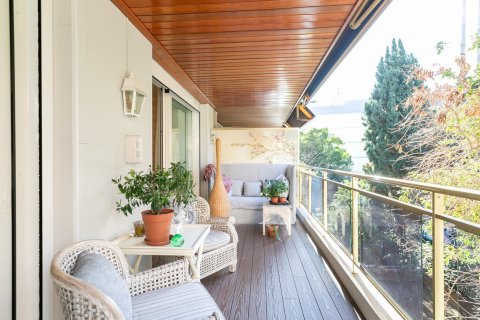 Casa adosada de 4 dormitorios en venta en Barcelona, Cataluña, Spain № 1508 - foto 30