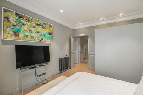 3 bedrooms apartment for sale in Barcelona, Catalonia, Spain № 1512 - photo 15