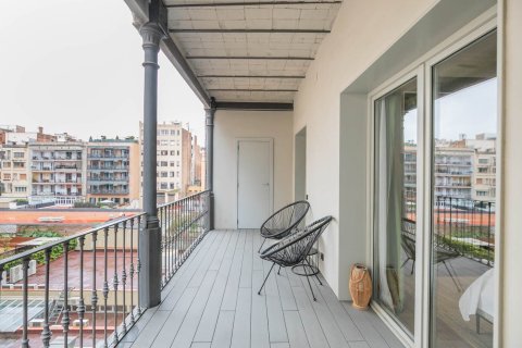 3 bedrooms apartment for sale in Barcelona, Catalonia, Spain № 1512 - photo 6
