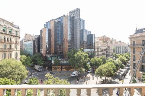 3 bedrooms apartment for sale in Barcelona, Catalonia, Spain № 1512 - photo 7