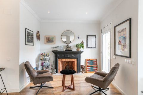 Apartamento de 4 dormitorios en venta en Barcelona, Cataluña, Spain № 1514 - foto 9