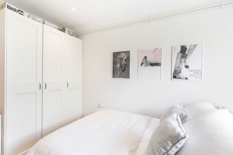 Apartamento de 4 dormitorios en venta en Barcelona, Cataluña, Spain № 1514 - foto 21