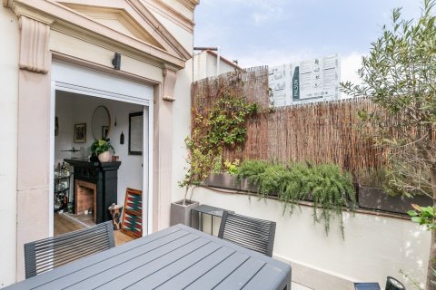 Apartamento de 4 dormitorios en venta en Barcelona, Cataluña, Spain № 1514 - foto 28