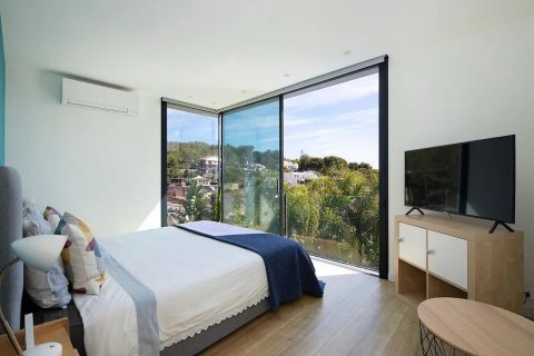 Сasa de 6 dormitorios en venta en Castelldefels, Barcelona, Cataluña, Spain № 1513 - foto 20