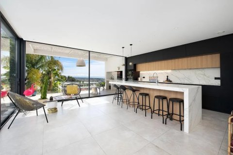 Сasa de 6 dormitorios en venta en Castelldefels, Barcelona, Cataluña, Spain № 1513 - foto 13