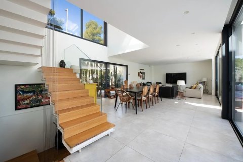 Сasa de 6 dormitorios en venta en Castelldefels, Barcelona, Cataluña, Spain № 1513 - foto 8