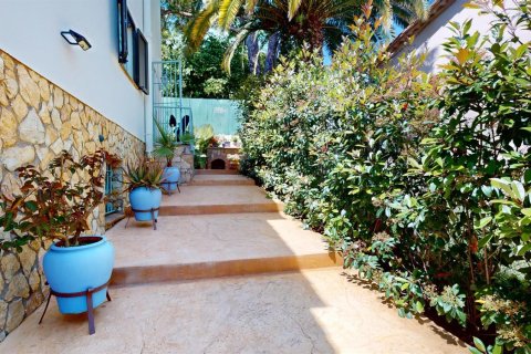 Сasa de 5 dormitorios en venta en Calonge, Gerona, Cataluña, Spain № 1576 - foto 8