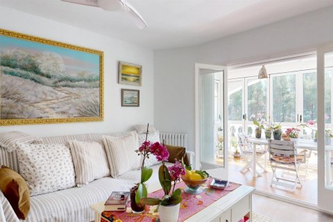 Сasa de 5 dormitorios en venta en Calonge, Gerona, Cataluña, Spain № 1576 - foto 18