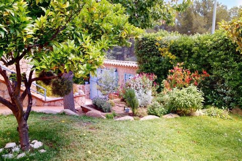 Сasa de 5 dormitorios en venta en Calonge, Gerona, Cataluña, Spain № 1576 - foto 11