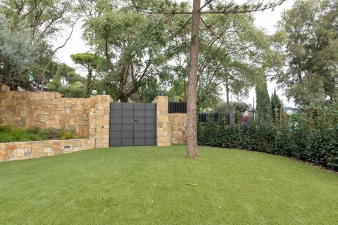 Сasa de 5 dormitorios en alquiler en Barcelona, Cataluña, Spain № 1575 - foto 15