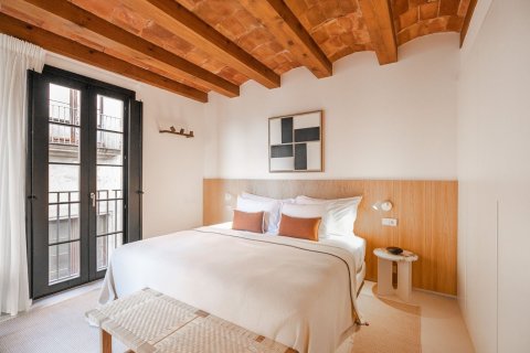 Apartamento de 3 dormitorios en alquiler en Barcelona, Cataluña, Spain № 1573 - foto 16