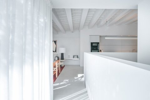Apartamento de 3 dormitorios en alquiler en Barcelona, Cataluña, Spain № 1573 - foto 11