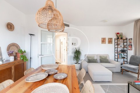 Apartamento de 4 dormitorios en venta en Sant Martí, Barcelona, Cataluña, Spain № 2434 - foto 7