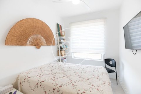 Apartamento de 4 dormitorios en venta en Sant Martí, Barcelona, Cataluña, Spain № 2435 - foto 19