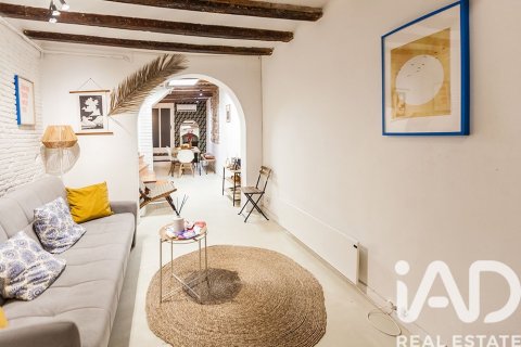 Dúplex de 2 dormitorios en venta en Barcelona, Cataluña, Spain № 7535 - foto 4