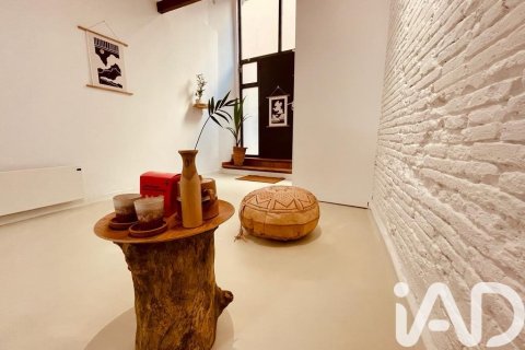 Dúplex de 2 dormitorios en venta en Barcelona, Cataluña, Spain № 7535 - foto 15