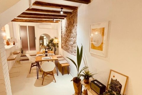 Dúplex de 2 dormitorios en venta en Barcelona, Cataluña, Spain № 7535 - foto 9