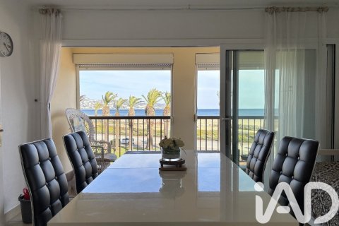 Apartamento de 2 dormitorios en venta en Castelló d'Empúries, Gerona, Cataluña, Spain № 7537