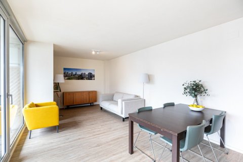 Apartamento de 2 dormitorios en venta en Barcelona, Cataluña, Spain № 1499