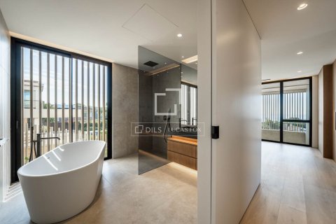 Villa de 4 dormitorios en venta en Teia, Barcelona, Cataluña, Spain № 3877 - foto 24