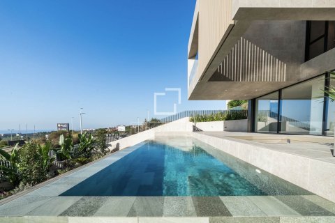 Villa de 4 dormitorios en venta en Teia, Barcelona, Cataluña, Spain № 3877