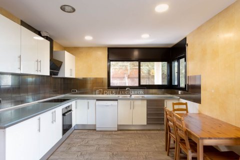 Купить виллу в Вальроманес, Испания с 5 спален, 362м², № 3876 - фото 5