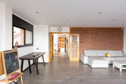 Купить виллу в Вальроманес, Испания с 5 спален, 362м², № 3876 - фото 4