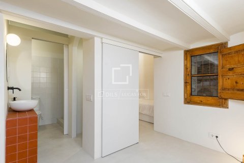 Apartamento de 2 dormitorios en venta en Barcelona, Cataluña, Spain № 3875 - foto 23