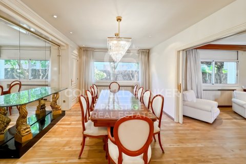 Villa de 6 dormitorios en venta en Sitges, Barcelona, Cataluña, Spain № 5705 - foto 7
