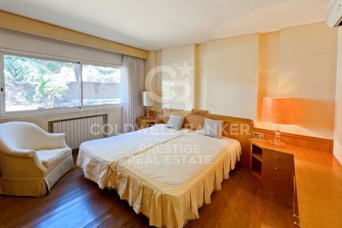 Villa de 6 dormitorios en venta en Sitges, Barcelona, Cataluña, Spain № 5705 - foto 13