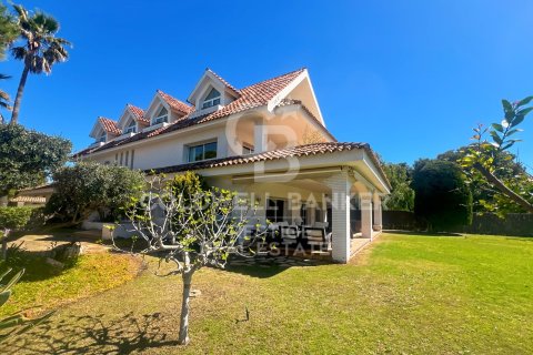 Villa de 6 dormitorios en venta en Sitges, Barcelona, Cataluña, Spain № 5705 - foto 4