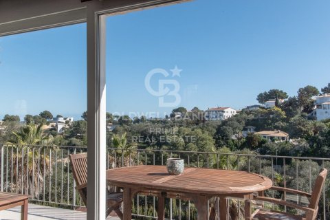 Villa de 6 dormitorios en venta en Begur, Gerona, Cataluña, Spain № 5704 - foto 14