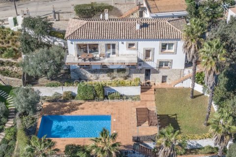 Villa de 6 dormitorios en venta en Begur, Gerona, Cataluña, Spain № 5704 - foto 3