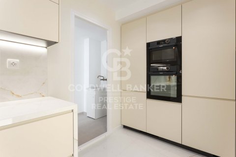 Купить квартиру в Барселона, Испания с 5 спален, 197м², № 5700 - фото 15