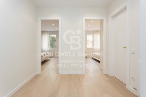 Купить квартиру в Барселона, Испания с 5 спален, 197м², № 5700 - фото 18