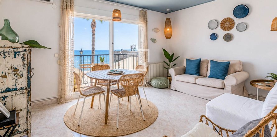 2 bedrooms apartment for sale in Sitges, Barcelona, Catalonia, Spain № 8831