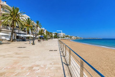 2 bedrooms apartment for sale in Sitges, Barcelona, Catalonia, Spain № 8831 - photo 2