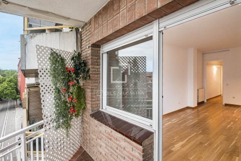 Купить квартиру в Сан-Кугат-дель-Вальес, Испания с 4 спальни, 84м², № 8830 - фото 5